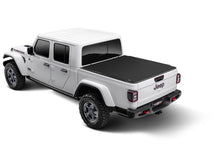 Load image into Gallery viewer, Truxedo 2020 Jeep Gladiator 5ft Sentry CT Bed Cover